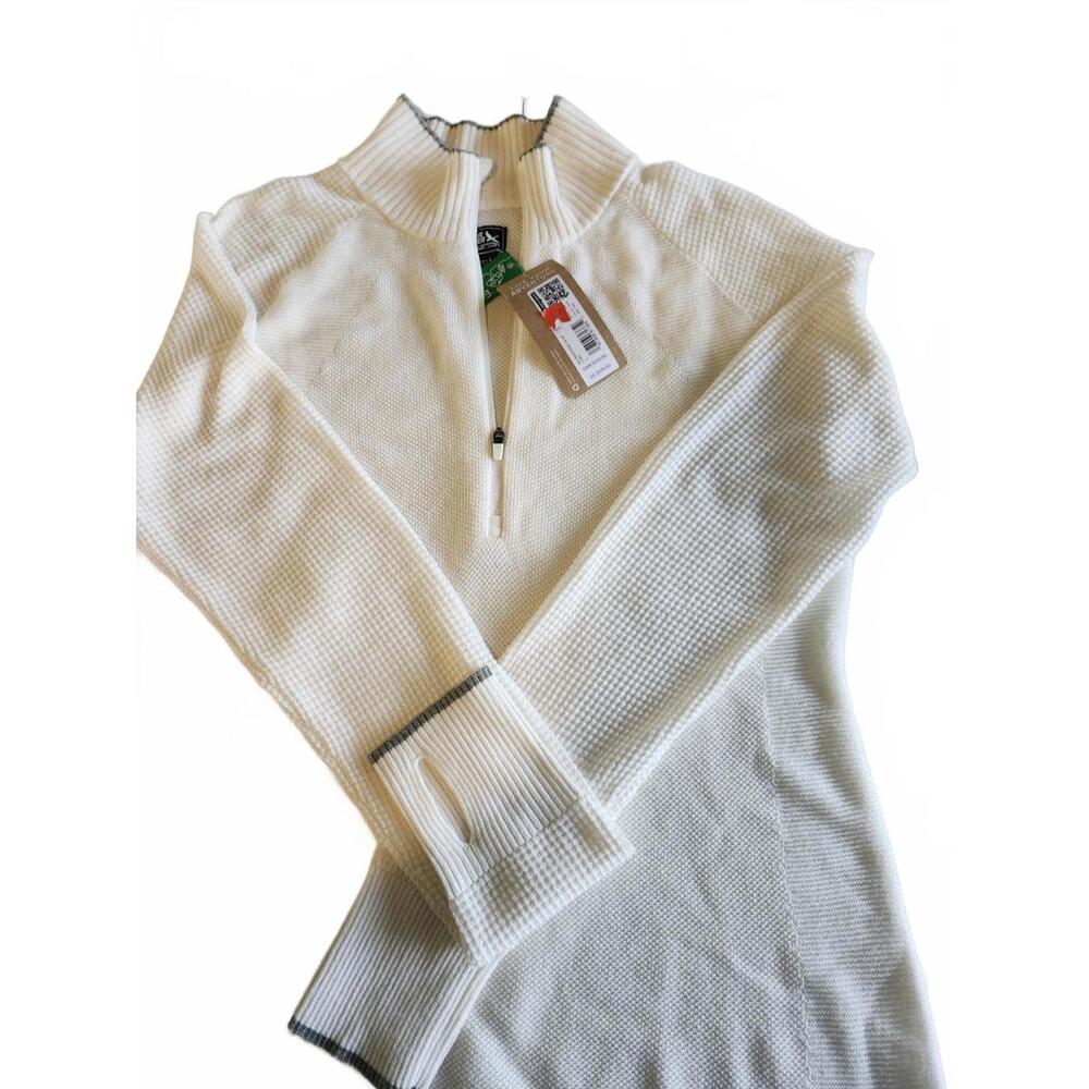 Womens Eddie Bauer henley [COPY]